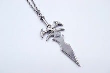 Load image into Gallery viewer, Brise Coeur necklace