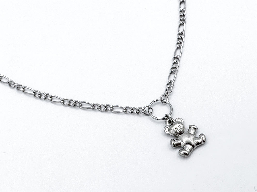 Teddy necklace